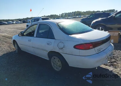 2002 Ford Escort Fleet z USA, uszkodzony, nr VIN 3FAFP13P52R189595